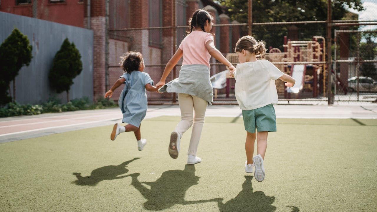 Une journée type au centre de loisirs : à quoi ressemble la journée de mon enfant ?